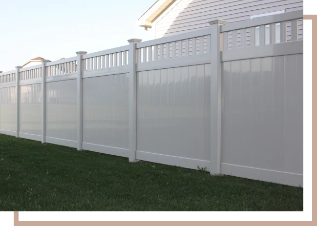 vinyl privacy fence