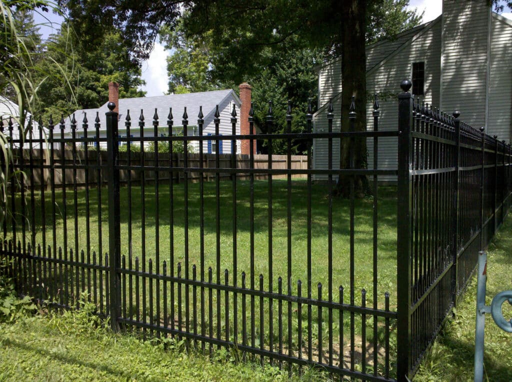 aluminum fencing company in Fort Wayne