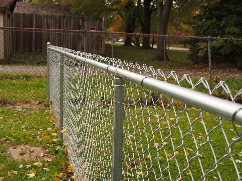 chain link fence builders in Fort Wayne