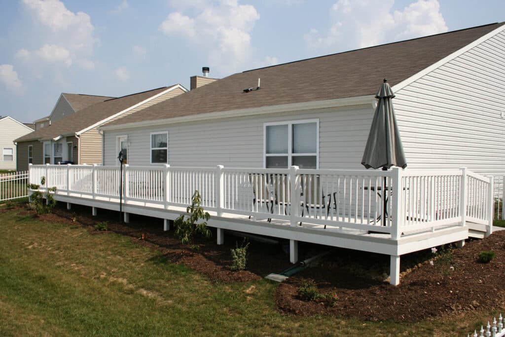 Cincinnati vinyl deck installation companies