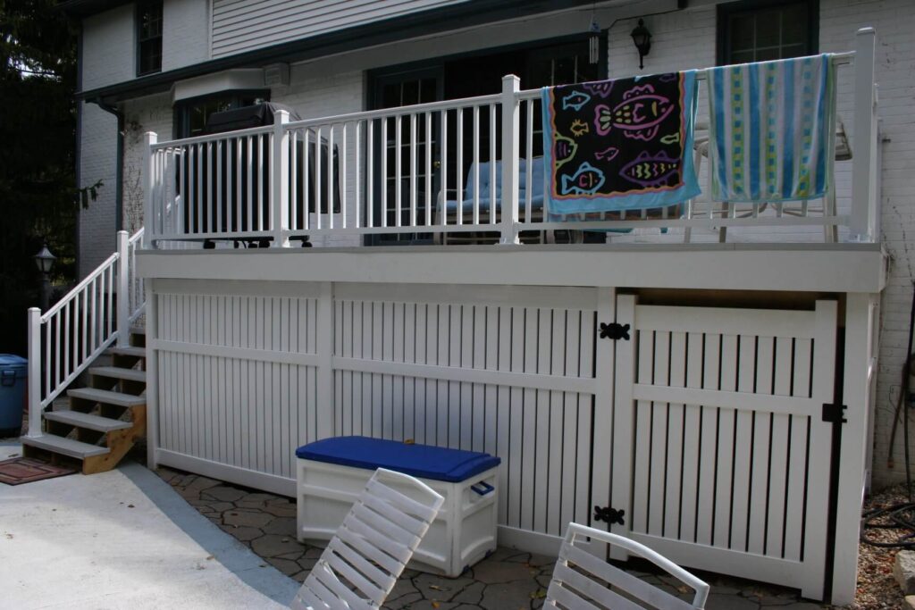 vinyl deck installation in Cincinnati