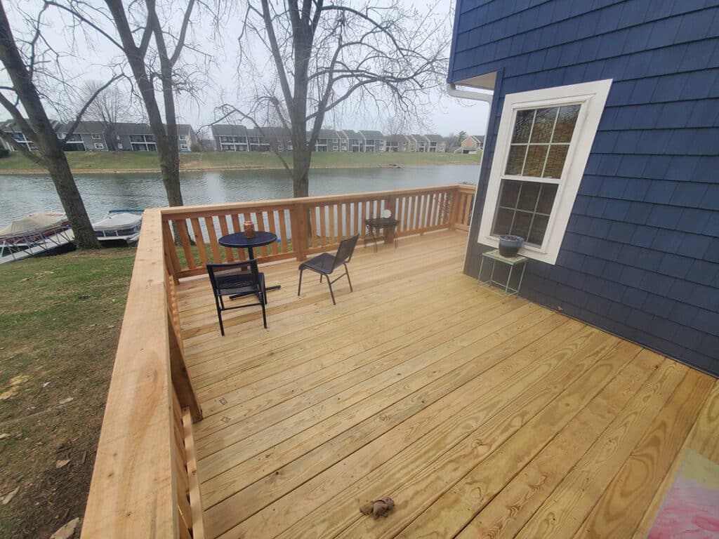 Fort Wayne, IN deck construction services