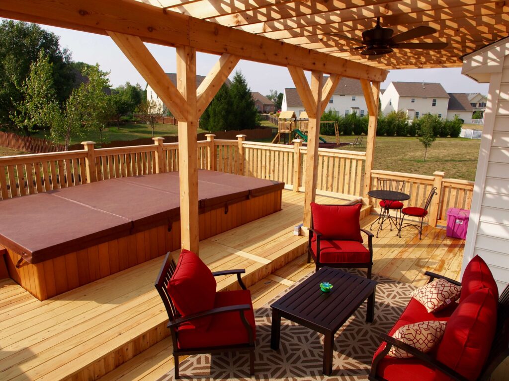 Cincinnati deck contractors