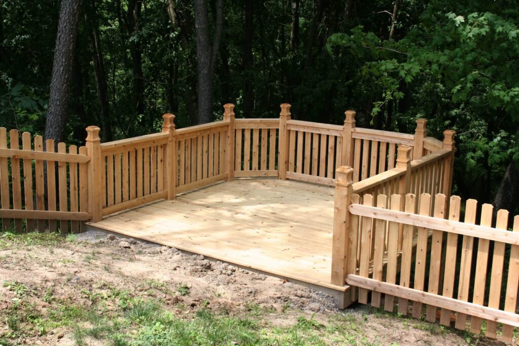 Cincinnati custom deck builder