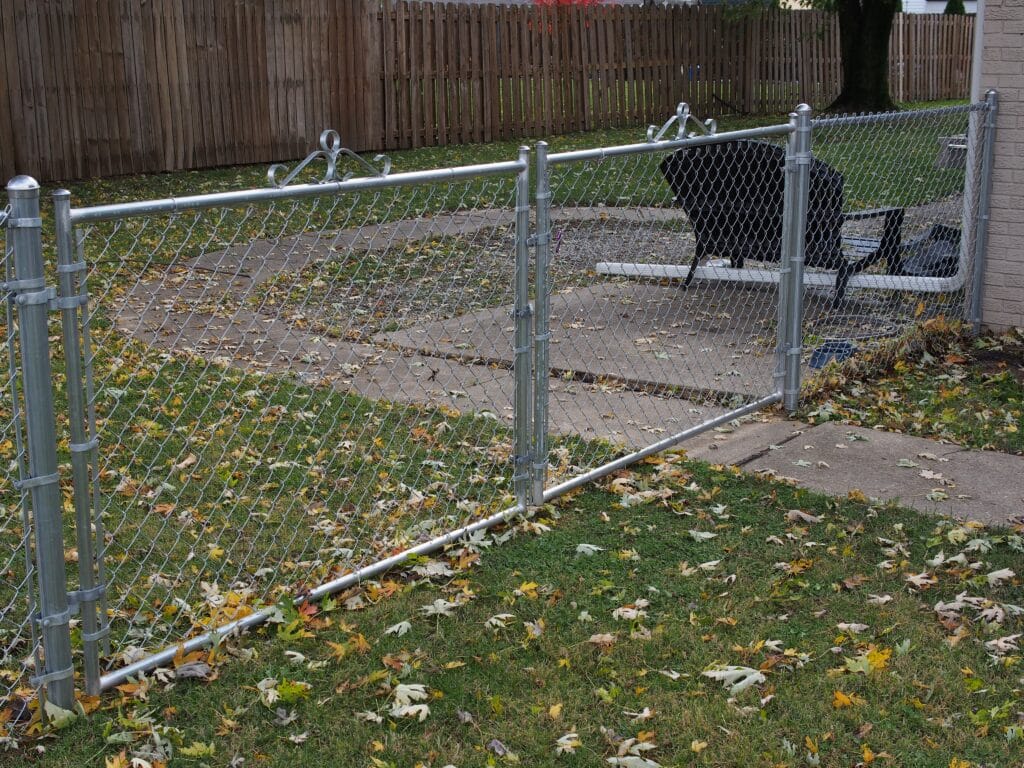 chain link fence installation in Fort Wayne