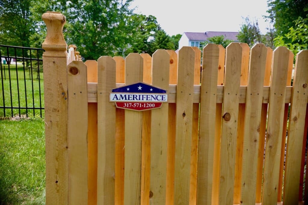 Professional cedar fencing company in Fort Wayne