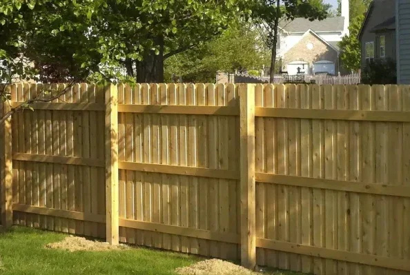 Discounted cedar privacy fencing around Fort Wayne, IN