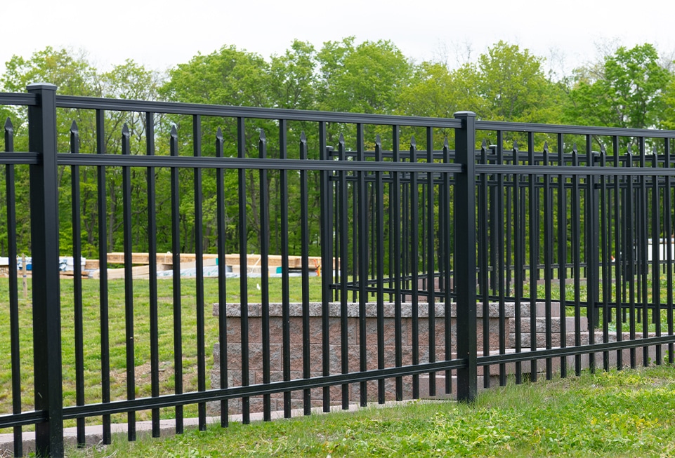 Amerifence expert aluminum and steel fencing services in Fort Wayne, IN